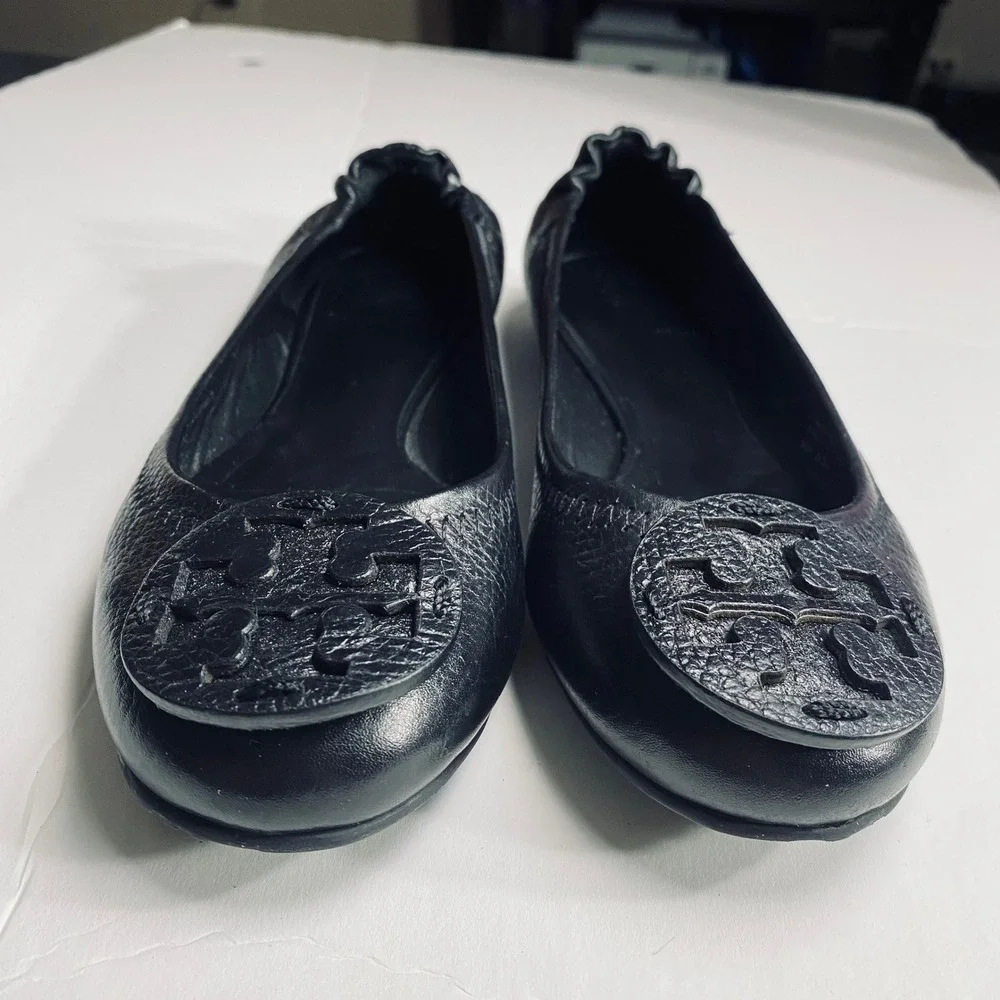 Tory Burch Reva Tumbled Leather Slip On‎ Ballet Flats in Classic Black Size 5.5